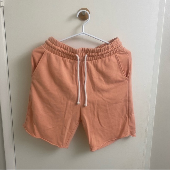 H&M Sweatshorts - Picture 1 of 1